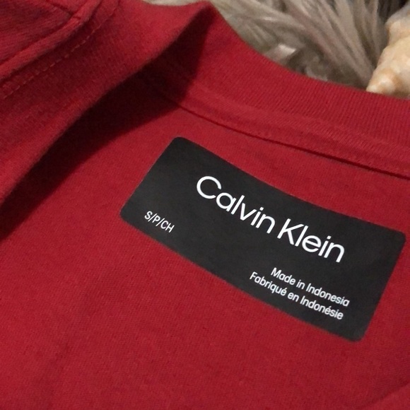NWT-Mens Calvin Klein Short Sleeve T-Cotton-Sz S-Red - Picture 8 of 11